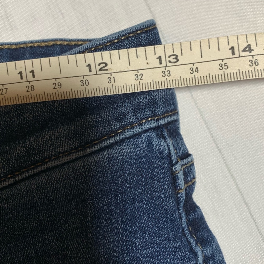 Lucky Brand Ava skinny. Size 2. - Picture 8 of 11